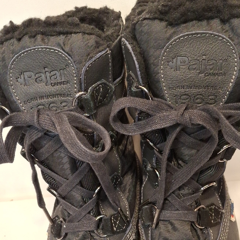 Pajar Leather/Textile Upper Black Winter Boot with Red Accent.Lightly Worn - Picture 8 of 15